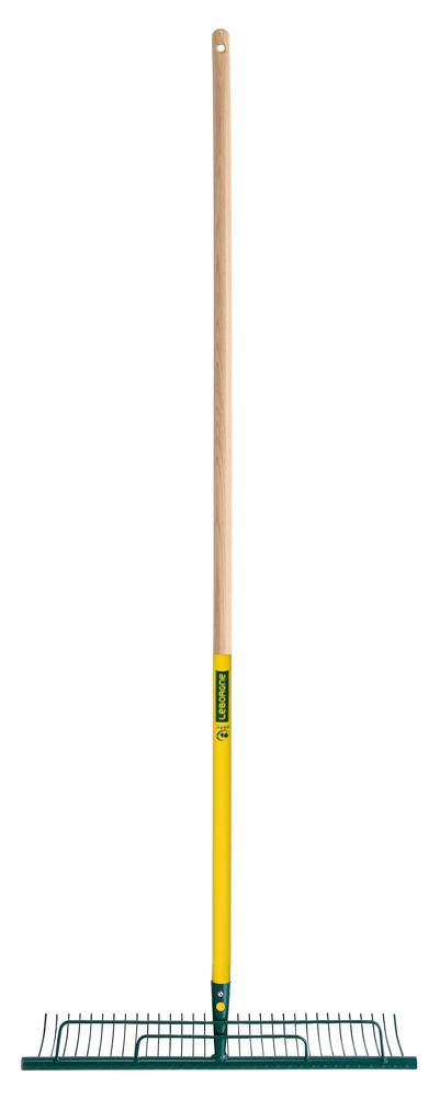 Râteau à gazon 32 dents manche bois certifié PEFC 100% 150 cm